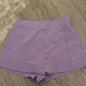 ALO Yoga Women's Light Purple Skorts